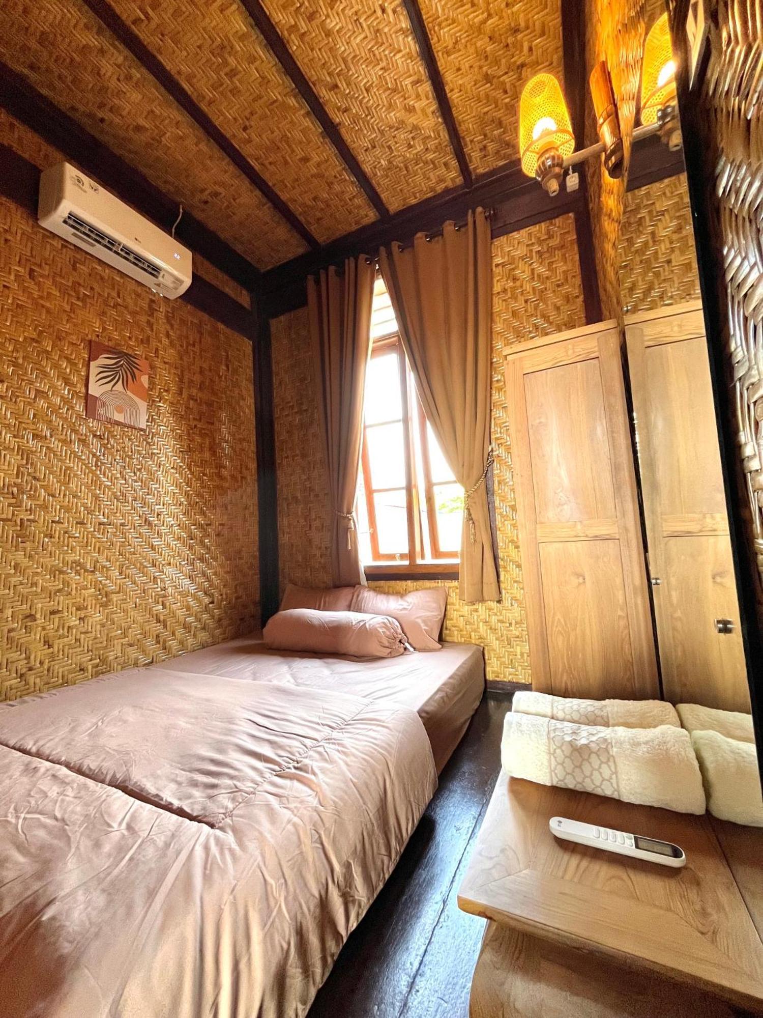 Joglo Homestay Banyuwangi Esterno foto